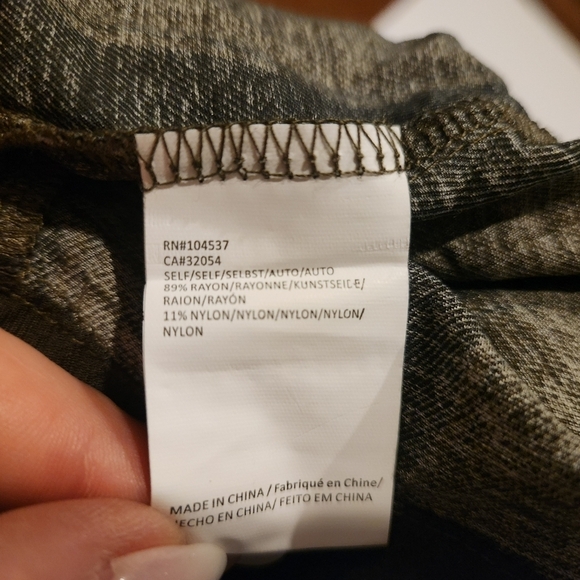 NWT Anthropologie x Tiny Green Pleated Fairfax Pants w/ Side Slant Pockets SZ 10 - Picture 9 of 10